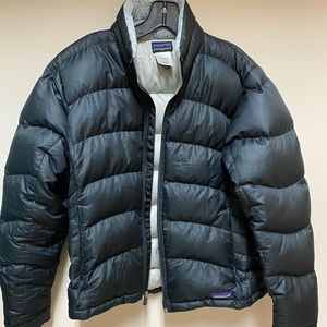 Patagonia Black Puffer Jacket Women’s Large